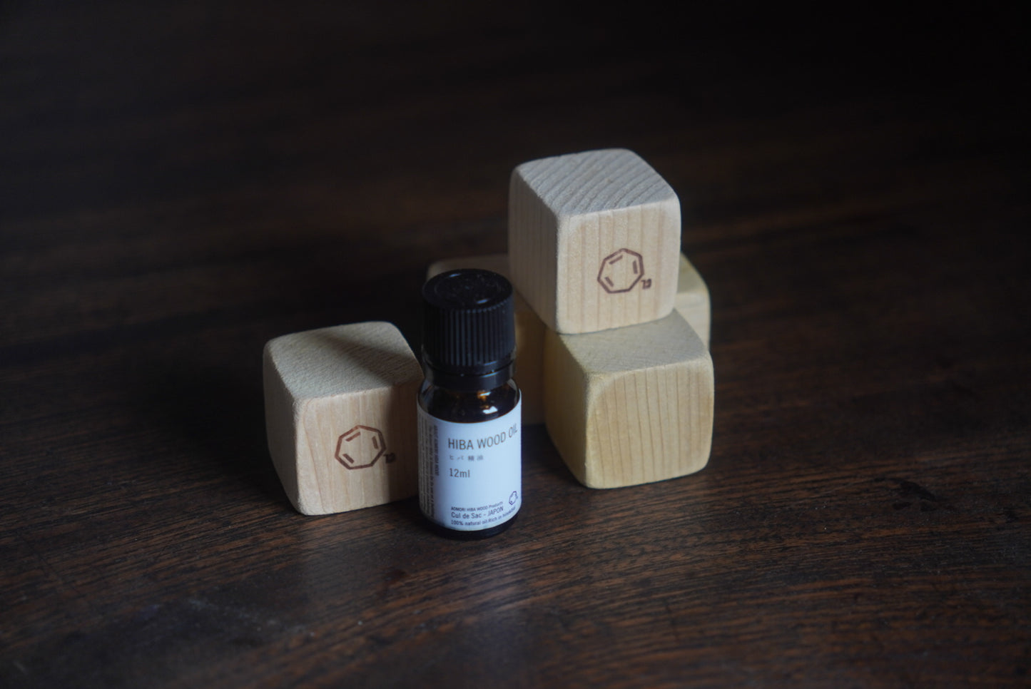 ヒバブロック+ヒバ精油/ HIBA BLOCKS +HIBA WOOD OIL